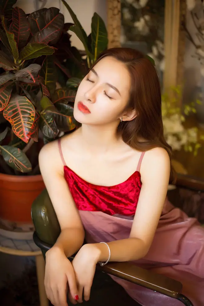 楚雄广州高端商务伴游晓雯