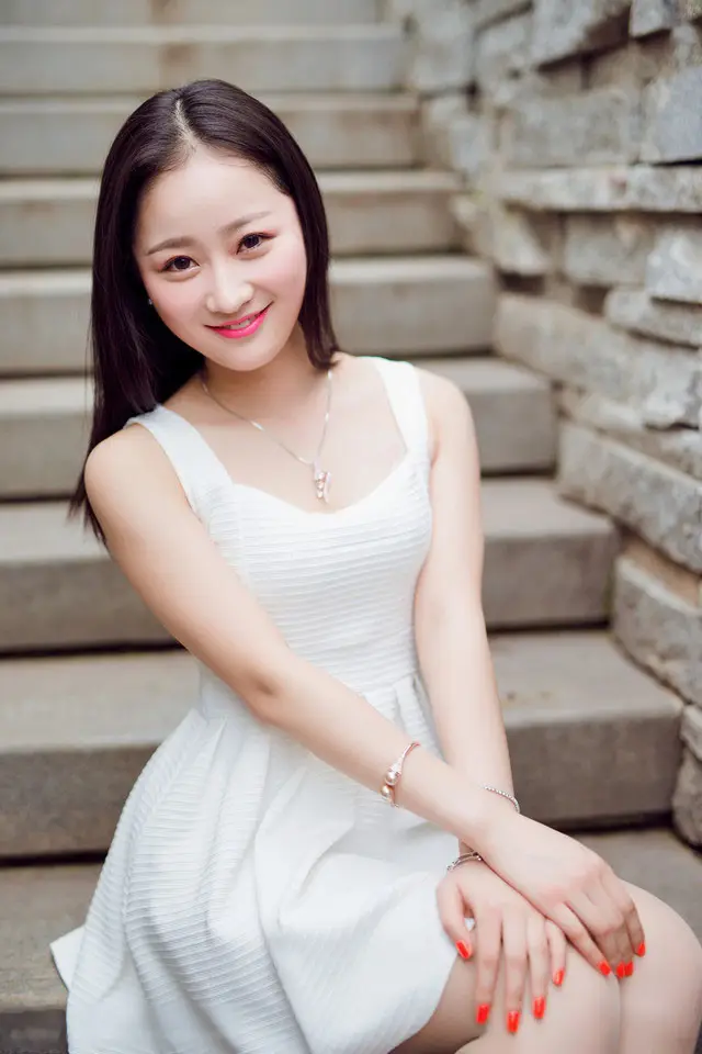 楚雄温州私人伴游商务伴游乔妹的联系方式！