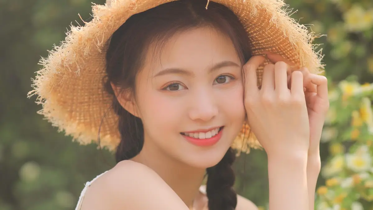 楚雄南昌私人伴游戴佳妮