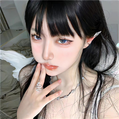 楚雄伴游女生孛安春的资料